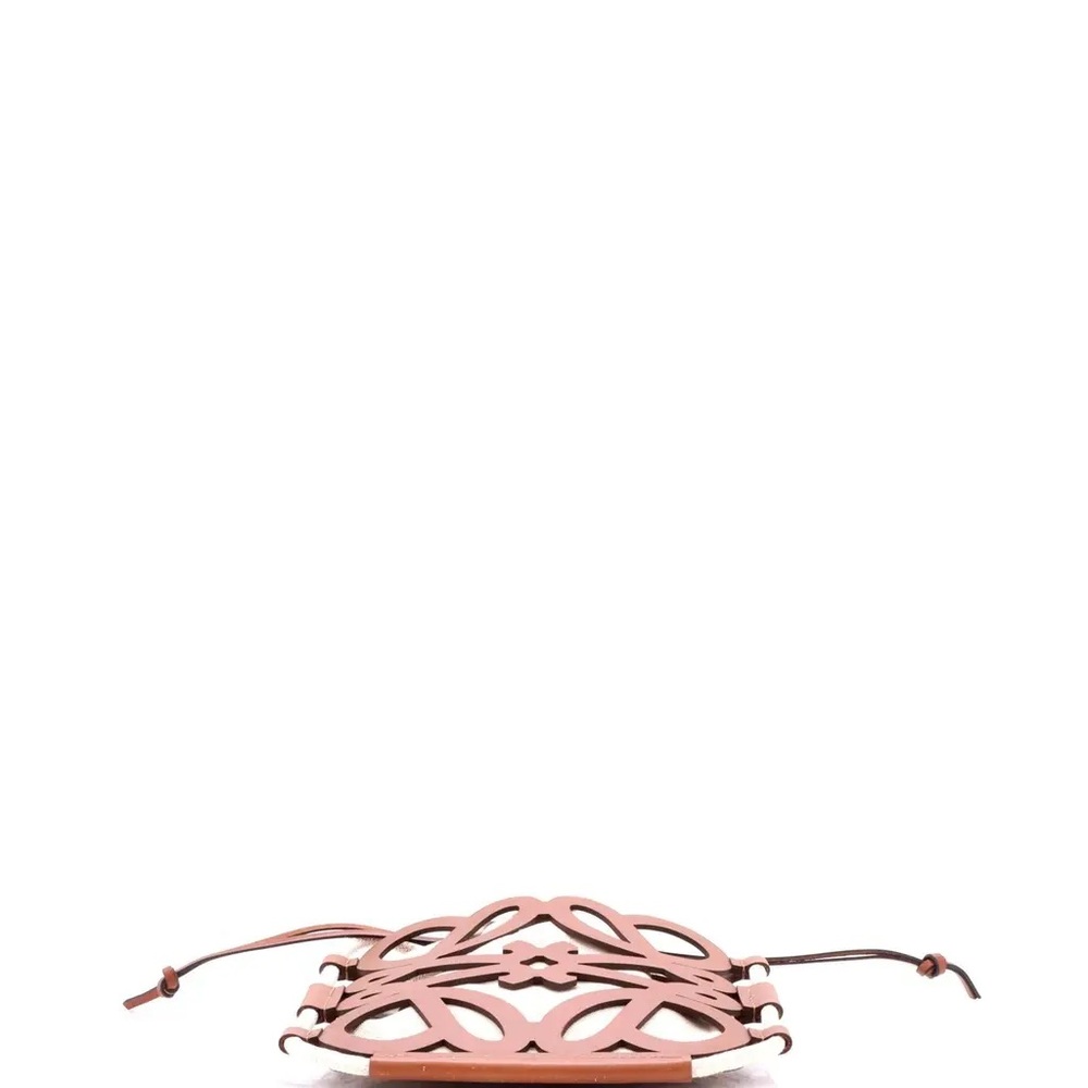 Loewe Anagram leather crossbody bag - Picture 7 of 10